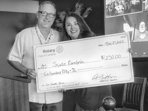 Cambria Rotary Gives Award