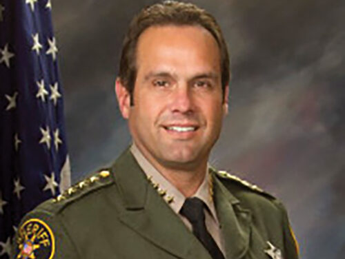 Sheriff’s Report on ICE Draws a Packed House